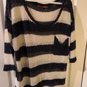Knitted sweater (metallic)